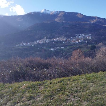 Rifugio Ca' Da Cardella Hotell Mendatica Exteriör bild